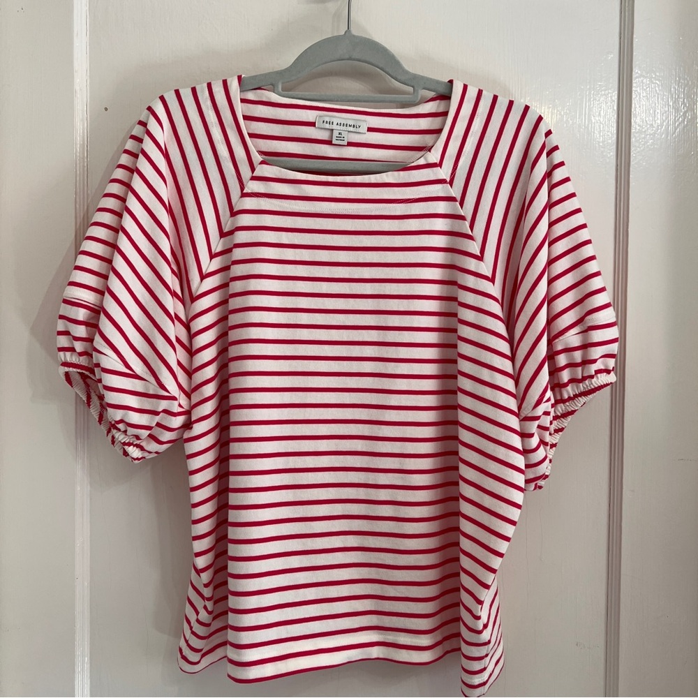 White and Red Puff Sleeve Blouse